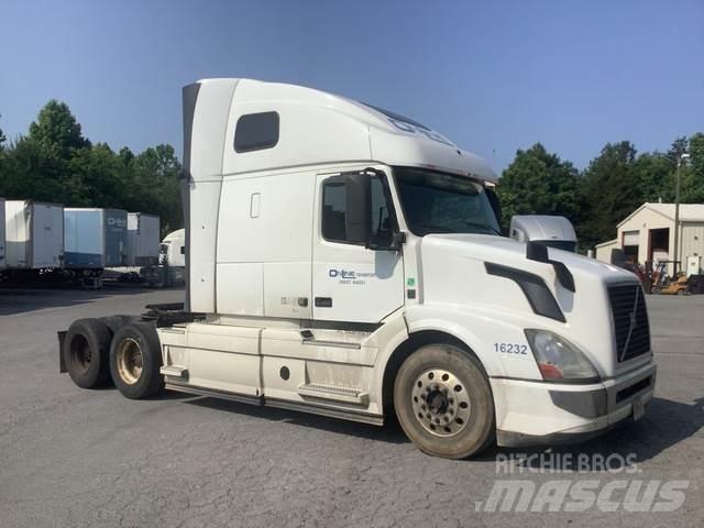 Volvo VNL 트랙터 유닛