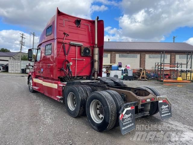 Volvo VNL 트랙터 유닛