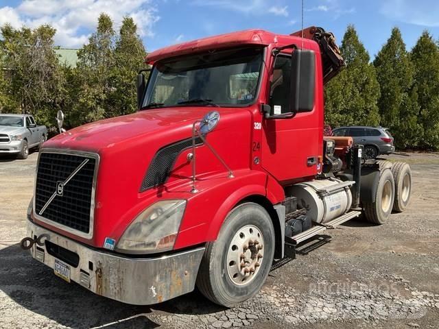 Volvo VNL 건설 장비 - 기타
