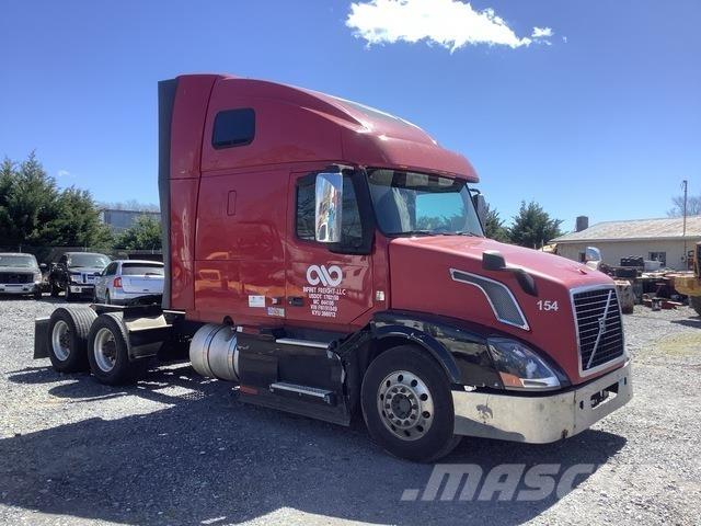Volvo VNL 트랙터 유닛