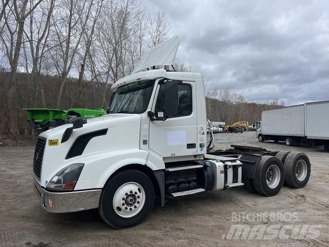 Volvo VNL 트랙터 유닛