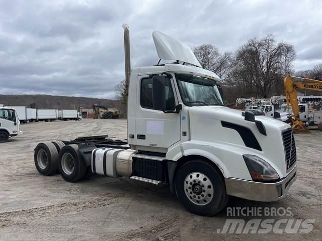 Volvo VNL 트랙터 유닛