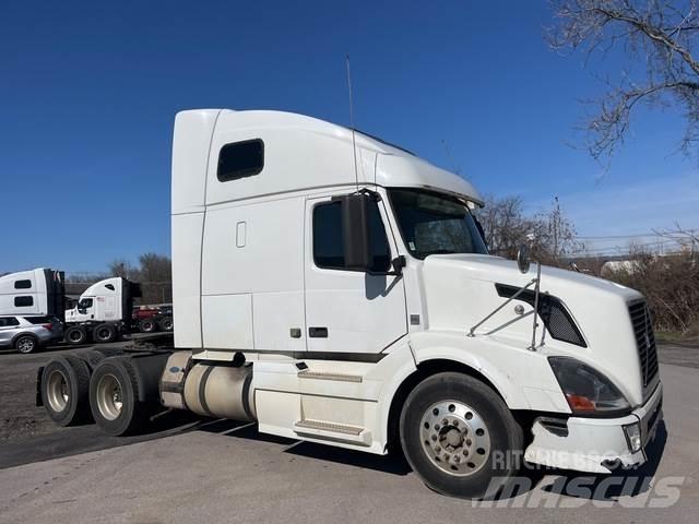 Volvo VNL 트랙터 유닛
