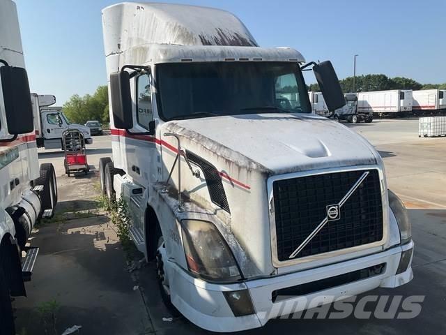 Volvo VNL 트랙터 유닛