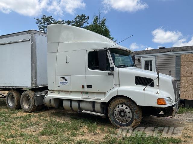 Volvo VNL 트랙터 유닛