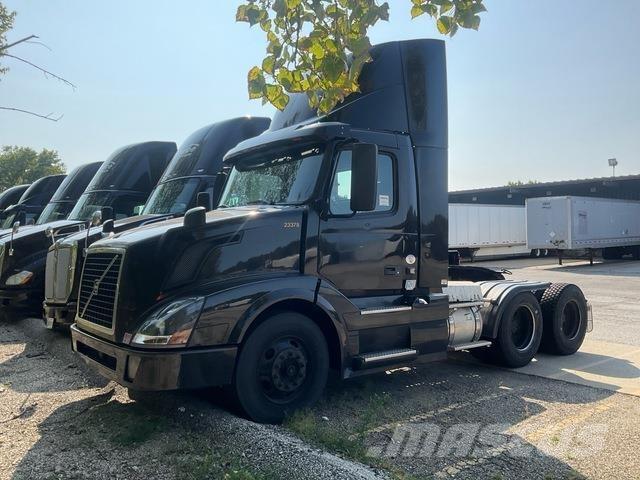 Volvo VNL 트랙터 유닛