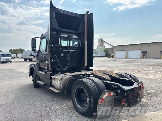 Volvo VNL 트랙터 유닛
