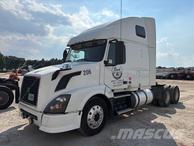Volvo VNL 트랙터 유닛