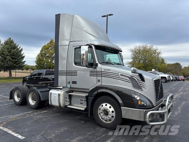 Volvo VNL 트랙터 유닛