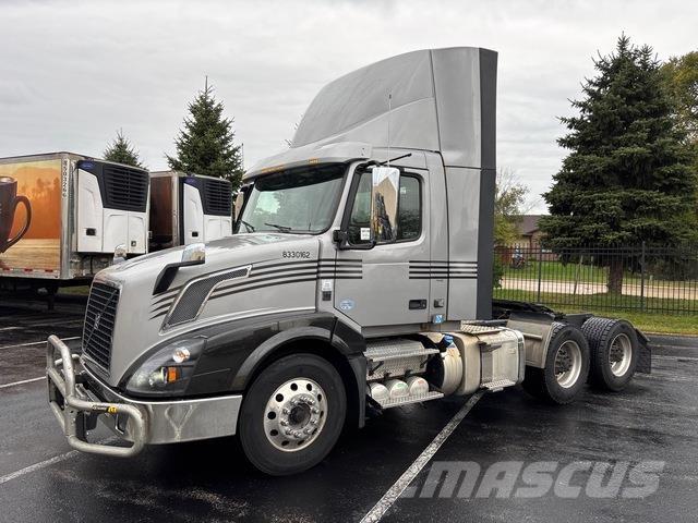 Volvo VNL 트랙터 유닛