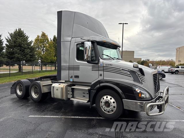 Volvo VNL 트랙터 유닛