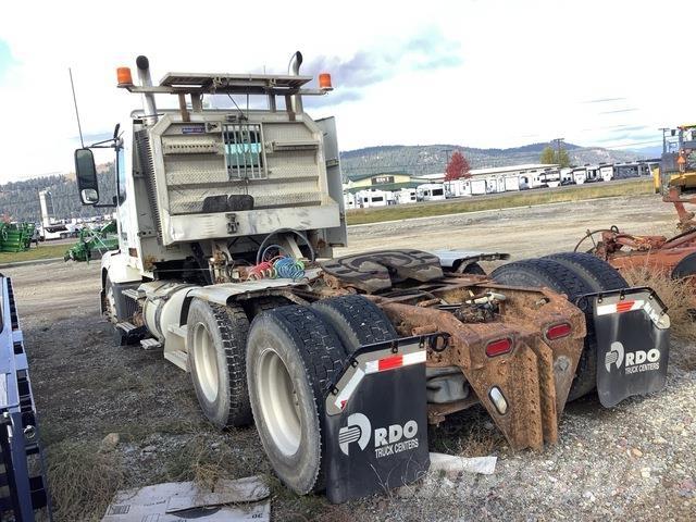 Volvo VNL 트랙터 유닛