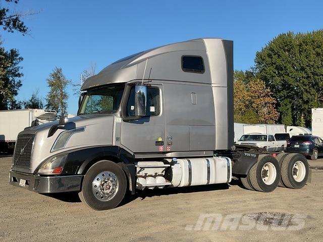 Volvo VNL 트랙터 유닛