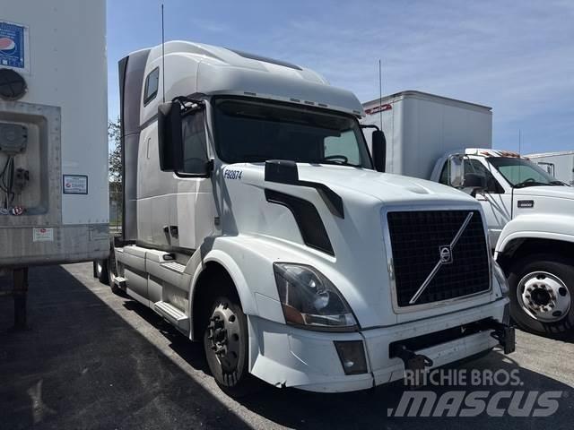 Volvo VNL64T 트랙터 유닛