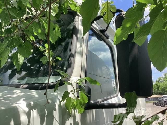 Volvo VNL740 트랙터 유닛
