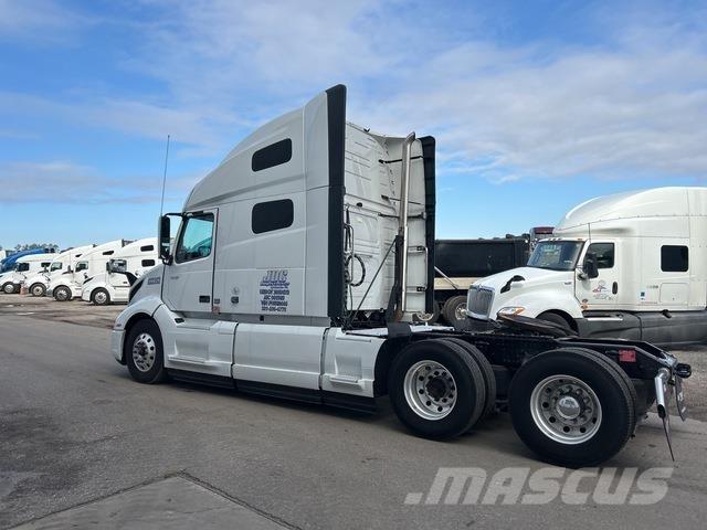 Volvo VNL760 트랙터 유닛