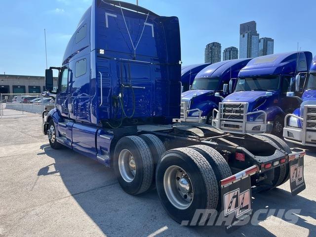Volvo VNL760 트랙터 유닛