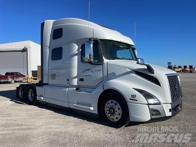 Volvo VNL860 트랙터 유닛
