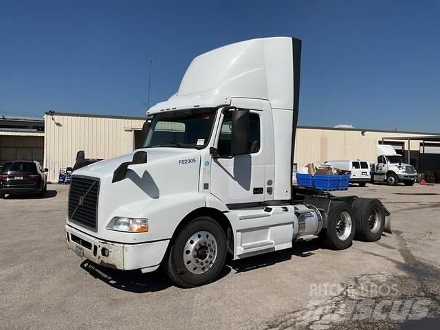 Volvo VNM 트랙터 유닛