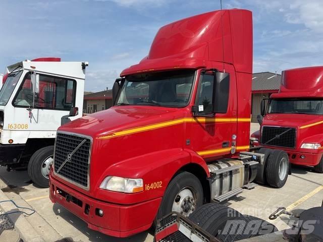 Volvo VNM 트랙터 유닛