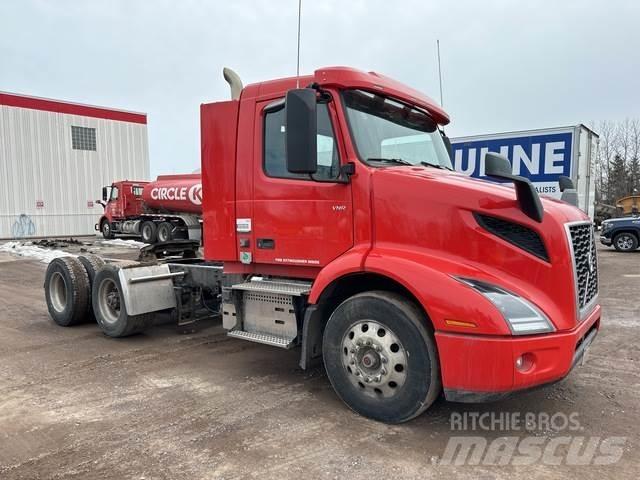 Volvo VNR 트랙터 유닛