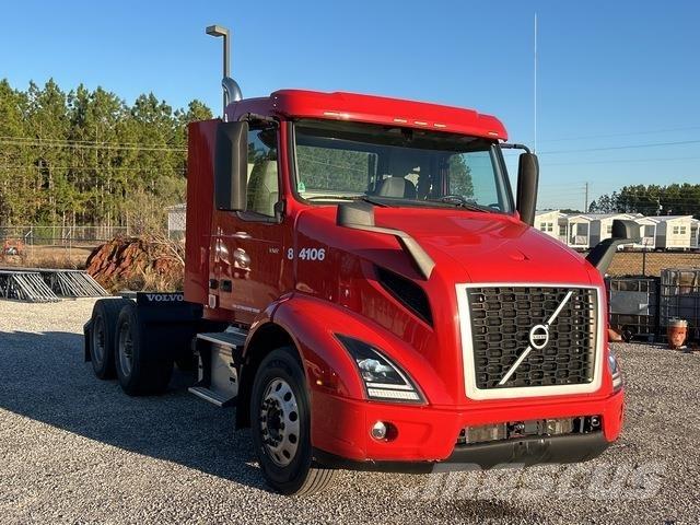 Volvo VNR 트랙터 유닛