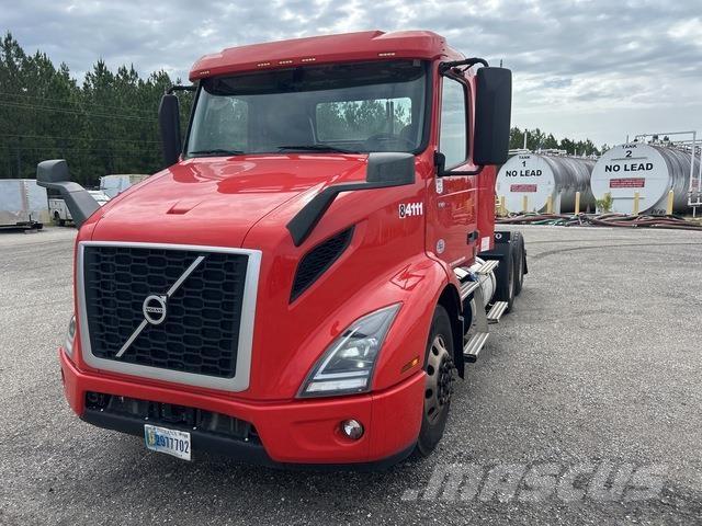 Volvo VNR 트랙터 유닛