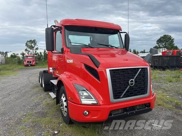 Volvo VNR 트랙터 유닛