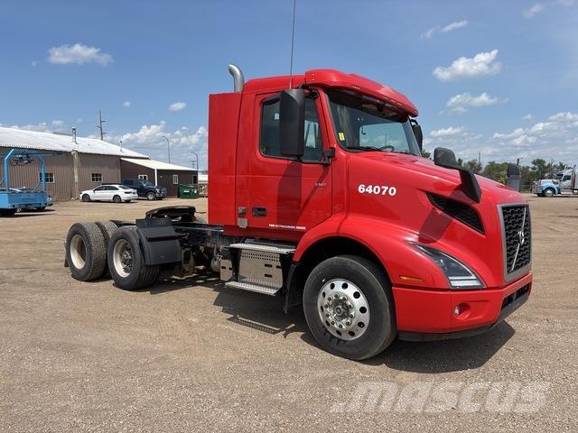 Volvo VNR 트랙터 유닛