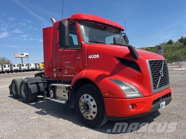Volvo VNR 트랙터 유닛