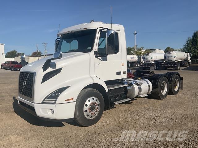 Volvo VNR 트랙터 유닛