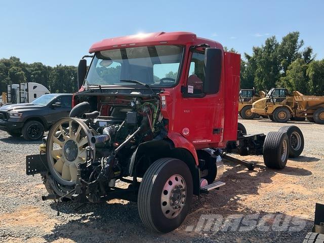 Volvo VNR 트랙터 유닛