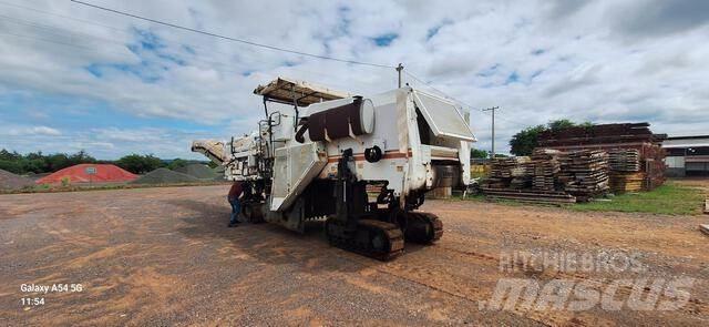 Wirtgen 2100DC 아스팔트 콜드 밀링 기계