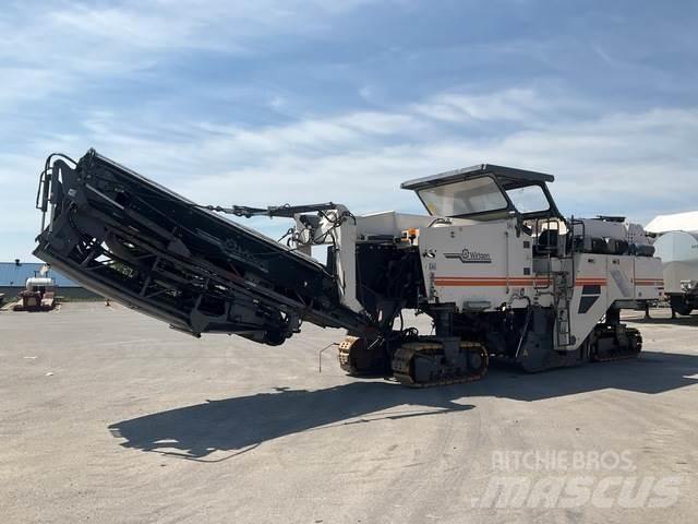 Wirtgen W2100 아스팔트 콜드 밀링 기계