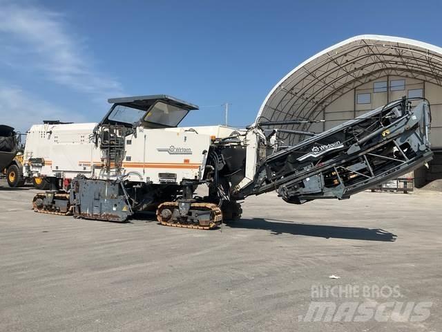 Wirtgen W2100 아스팔트 콜드 밀링 기계