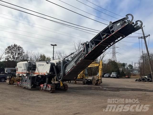 Wirtgen W250 아스팔트 콜드 밀링 기계