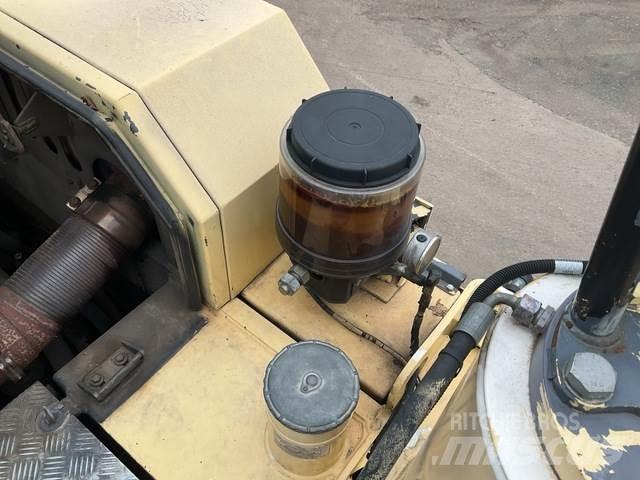 Wirtgen WR2400 토양 다짐기