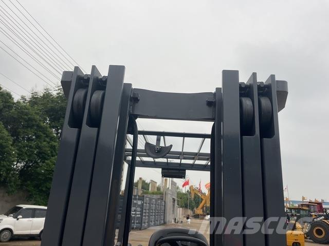 XCMG BP600 전동 지게차