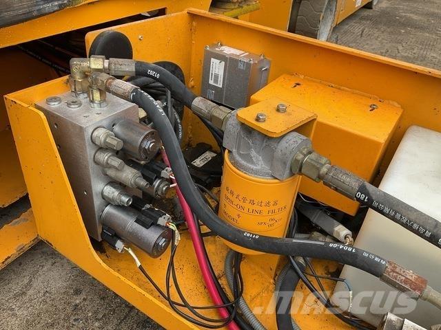 XCMG GTJZ1012 가위형 리프트