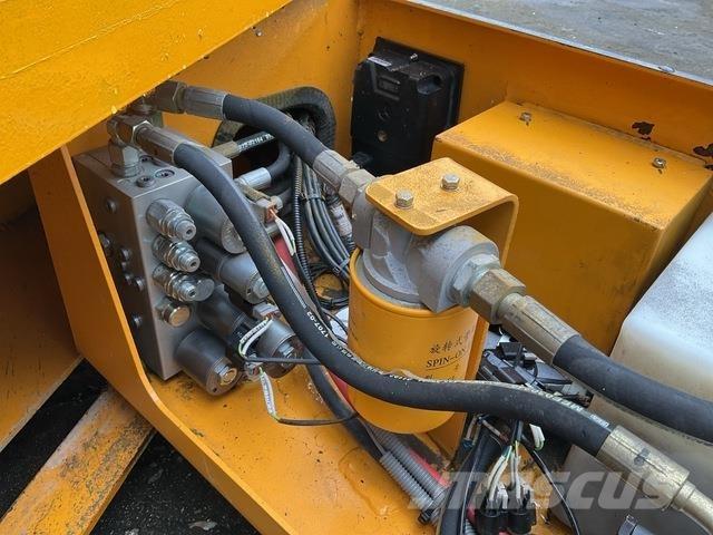 XCMG GTJZ1012 가위형 리프트