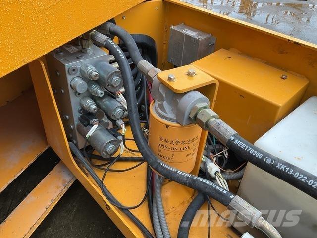 XCMG GTJZ1212 가위형 리프트