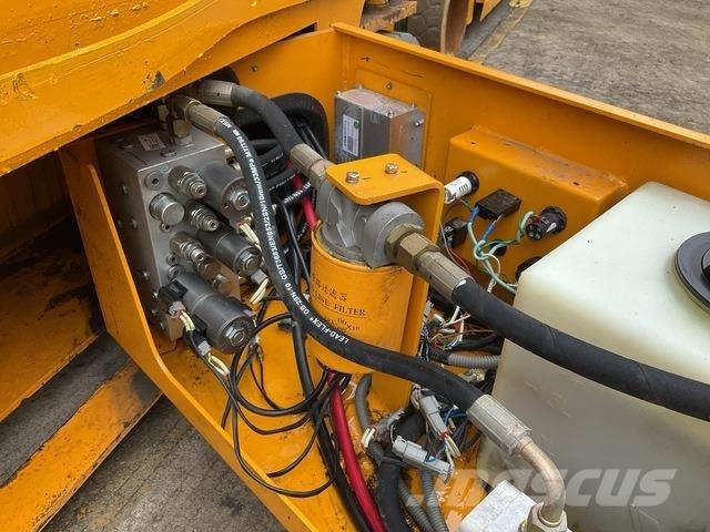 XCMG GTJZ1212 가위형 리프트