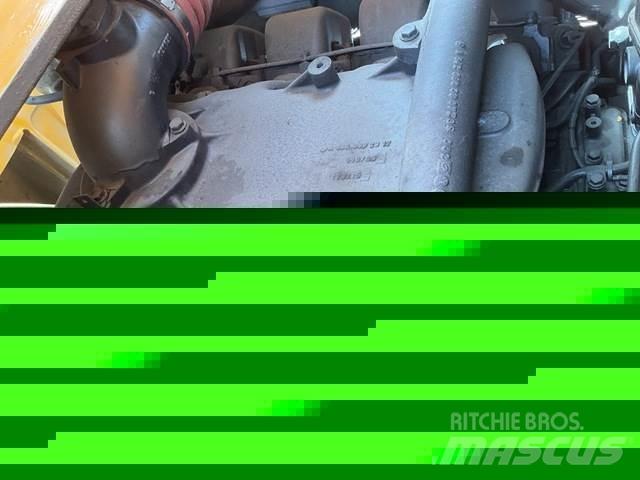 XCMG QAY260 A/T 크레인
