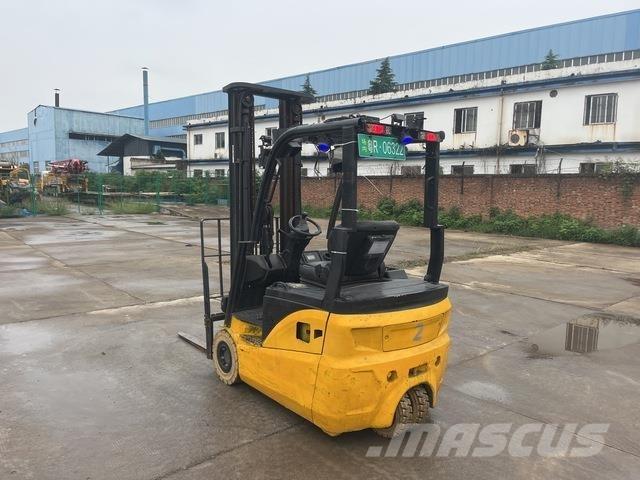 XCMG XCB-TW18 전동 지게차