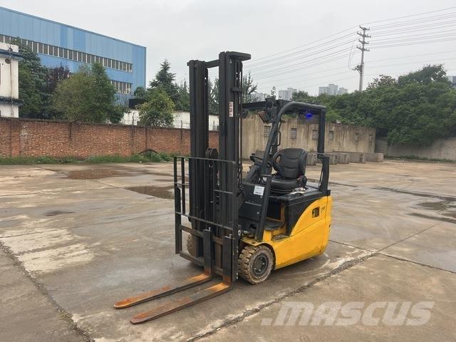 XCMG XCB-TW18 전동 지게차