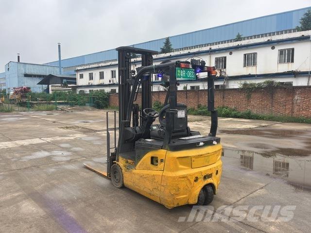 XCMG XCB-TW18 전동 지게차