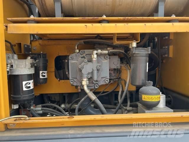 XCMG XE210U 대형 굴삭기 29톤 이상