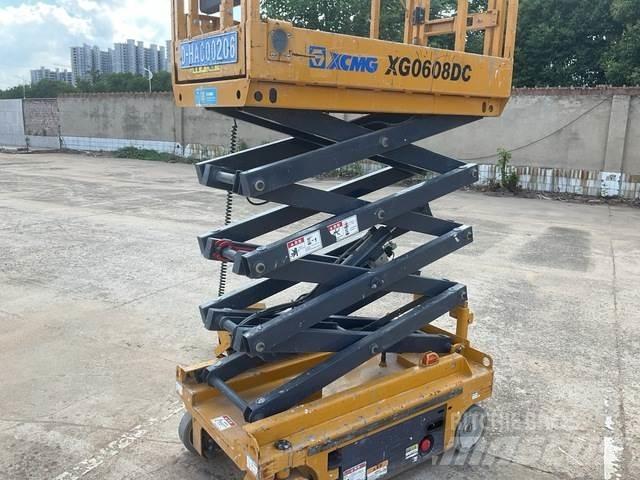 XCMG XG0608DC 가위형 리프트