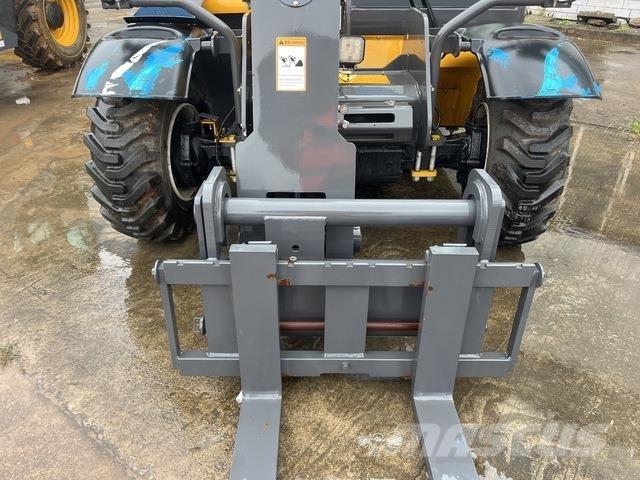 XCMG XT2506E 텔러 핸들러