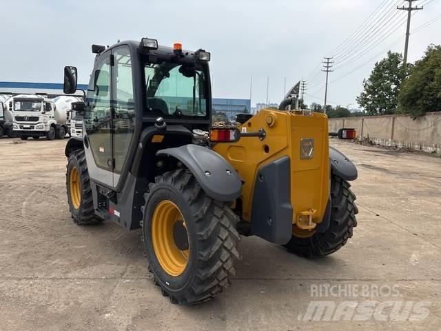 XCMG XT3007 텔러 핸들러